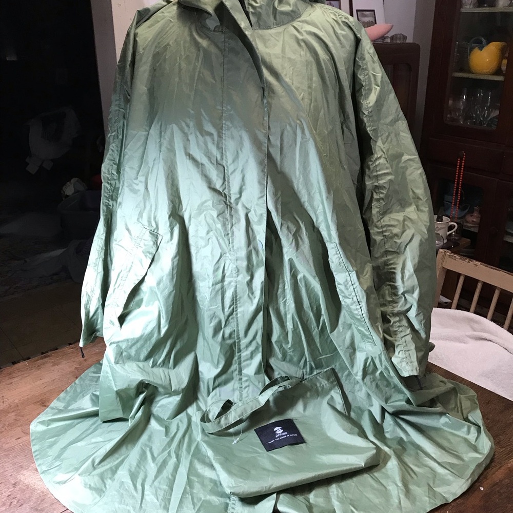 NWOT SaphiRose Rain Camping Poncho w Travel Bag
